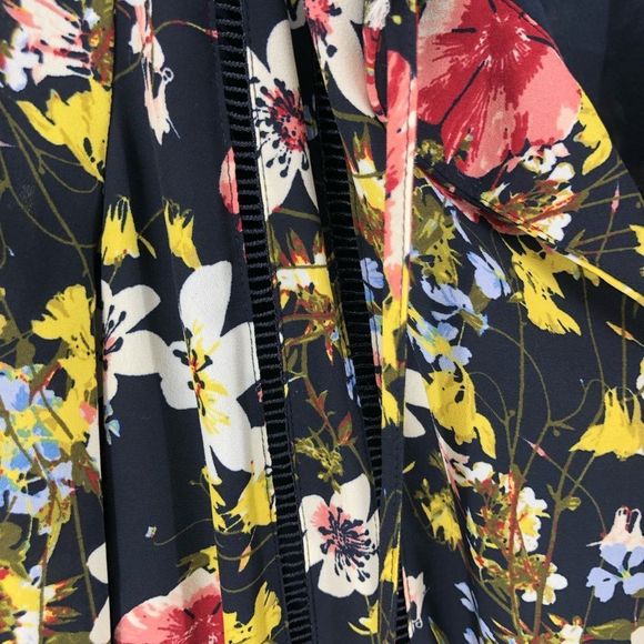 Banana Republic Valeri Long Sleeve Floral Smocked Waist Dress size Medium - Picture 4 of 14